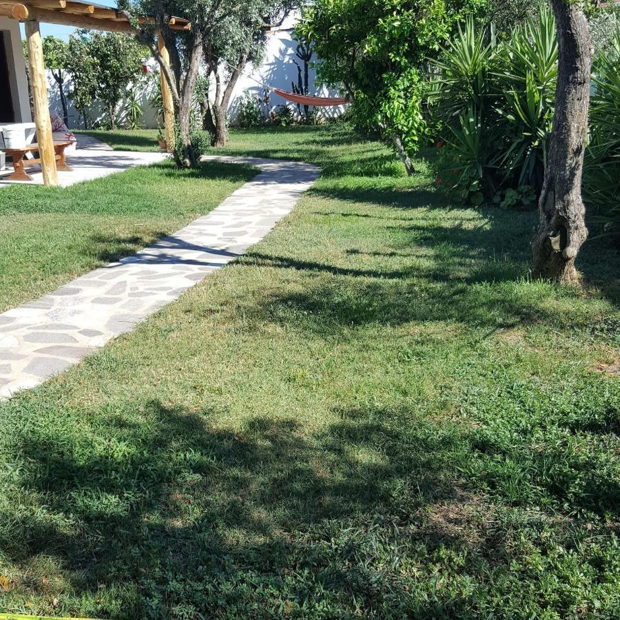Bed and Breakfast Giardino Del Sole Olbia Exterior foto