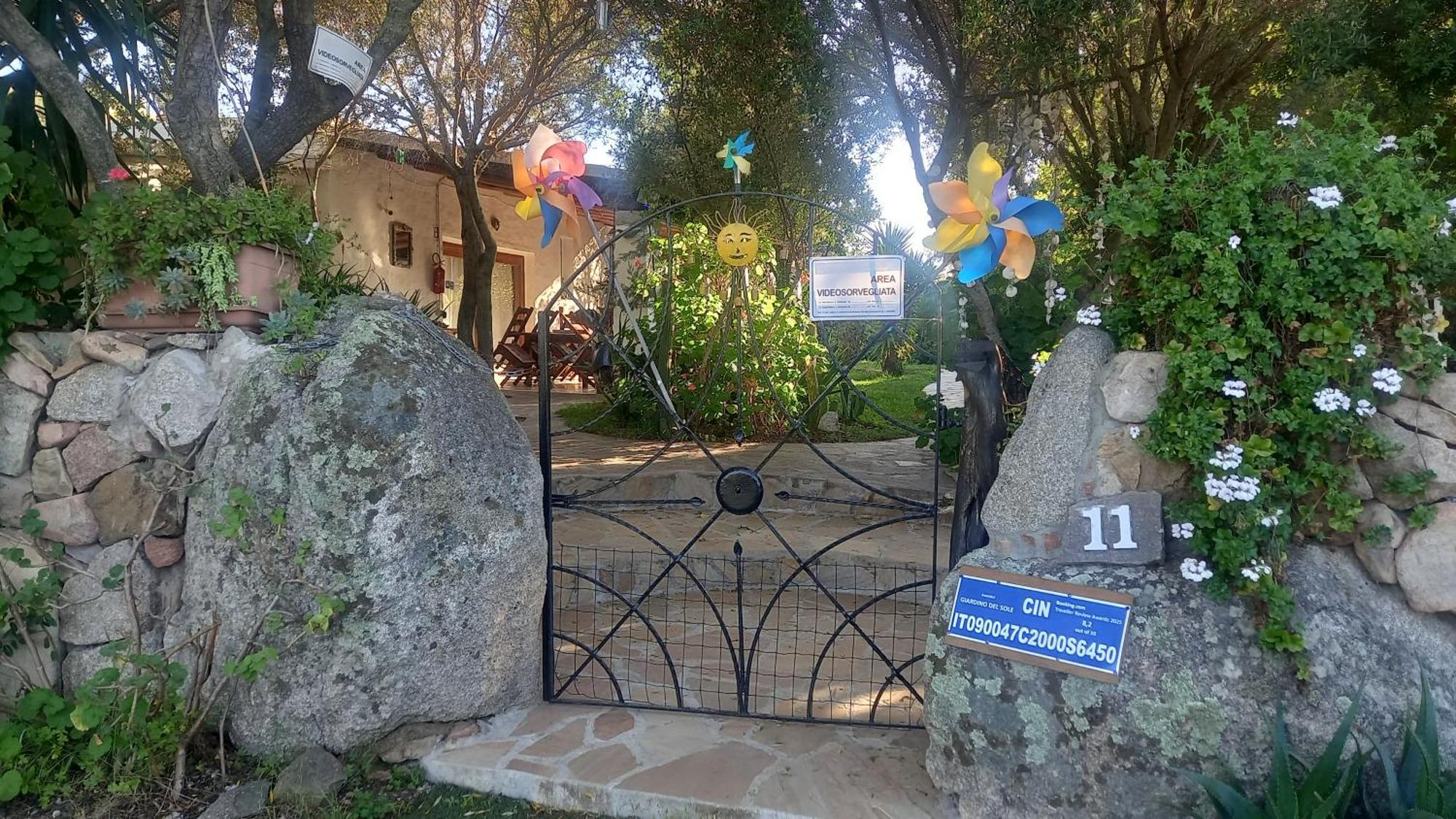 Bed and Breakfast Giardino Del Sole Olbia Exterior foto